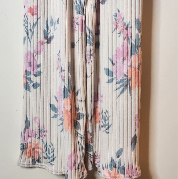 Gilly Hicks Floral Jumpsuit - Picture 4 of 6